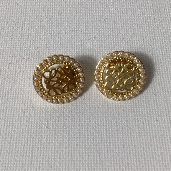 Loewe Gold and Pearl Earrings - Picture 1 of 2